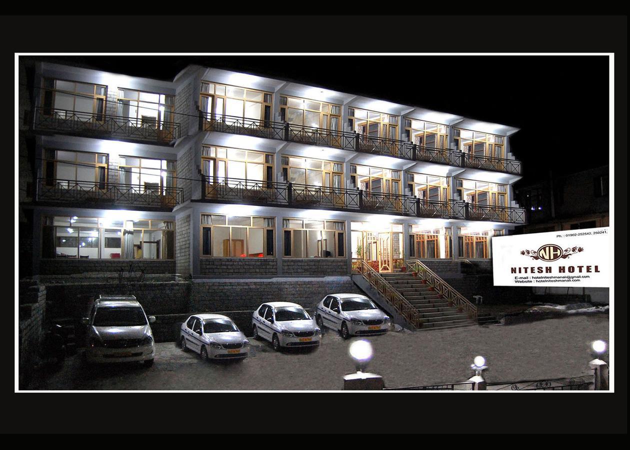 Hotel Nitesh Маналі Екстер'єр фото