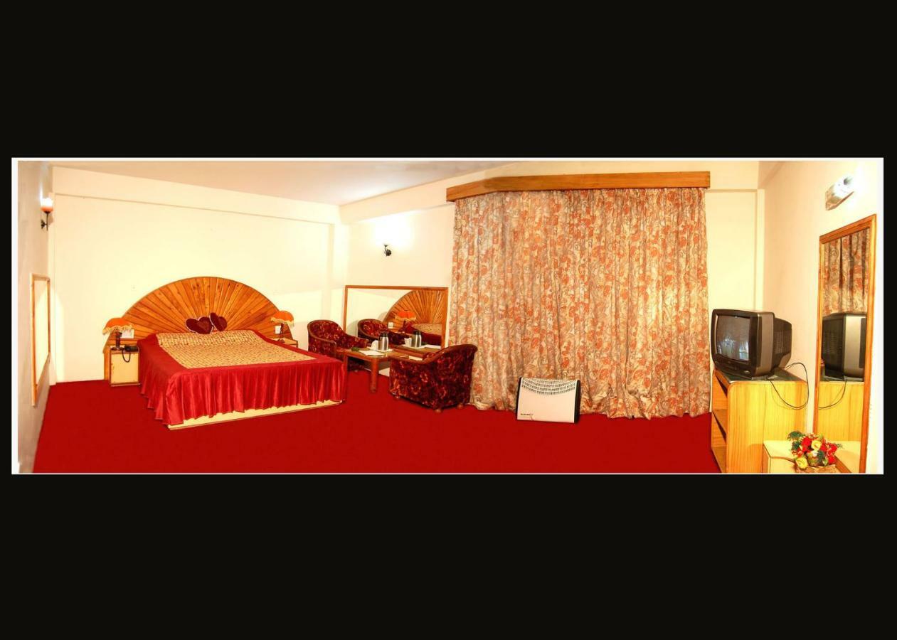 Hotel Nitesh Маналі Екстер'єр фото