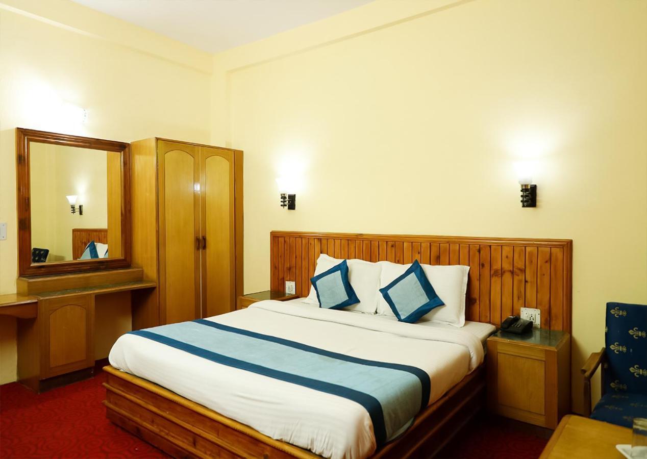 Hotel Nitesh Маналі Екстер'єр фото