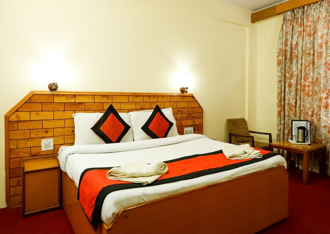 Hotel Nitesh Маналі Екстер'єр фото