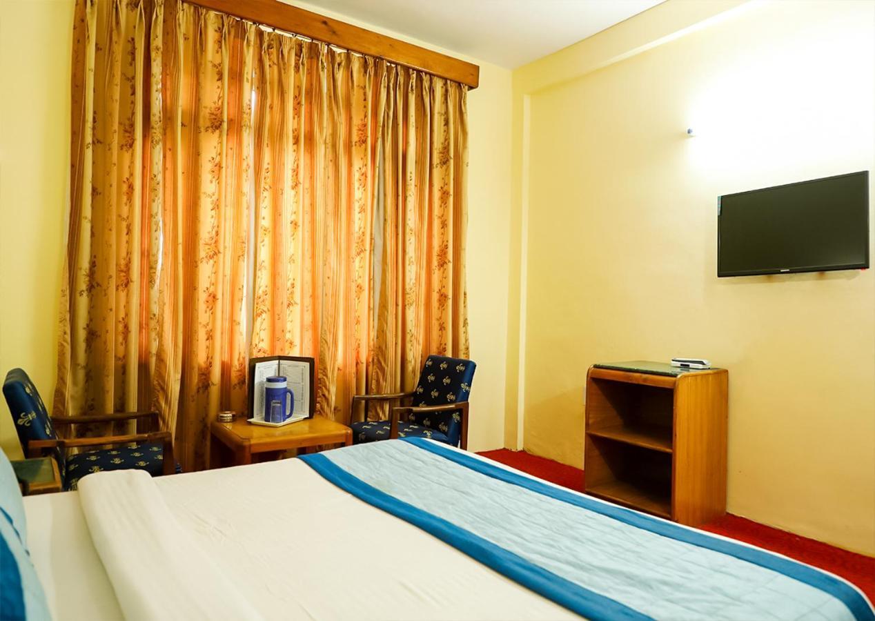 Hotel Nitesh Маналі Екстер'єр фото